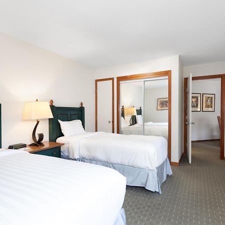 The Aspens By Blackcomb Peaks Accommodation Whistler Exterior photo