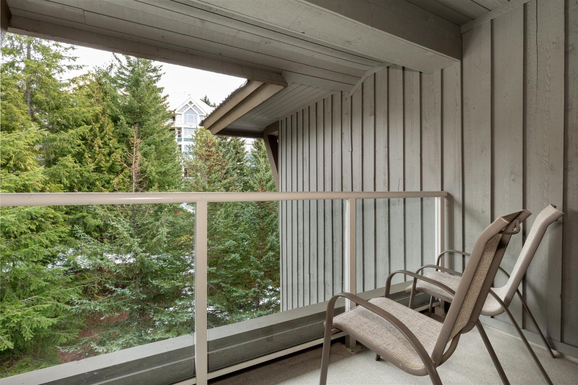 The Aspens By Blackcomb Peaks Accommodation Whistler Exterior photo