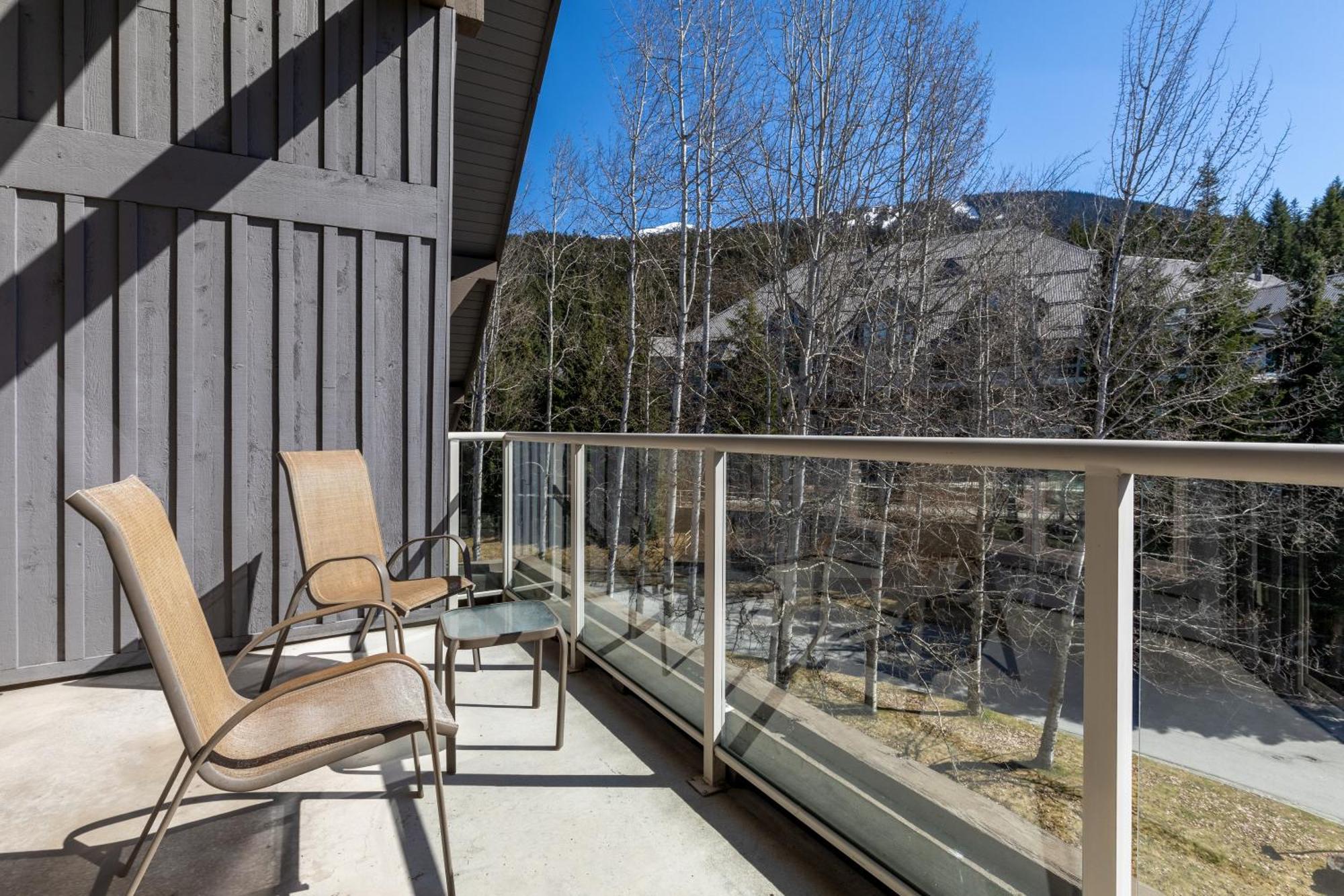The Aspens By Blackcomb Peaks Accommodation Whistler Exterior photo